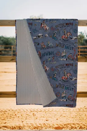 'Chambray Cattle Drive' Quilt Set (Twin, Queen, King)