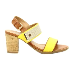 Evento Jezzi Sandals On A Cork Bar Yellow Emmy 20SD35-1826 beige