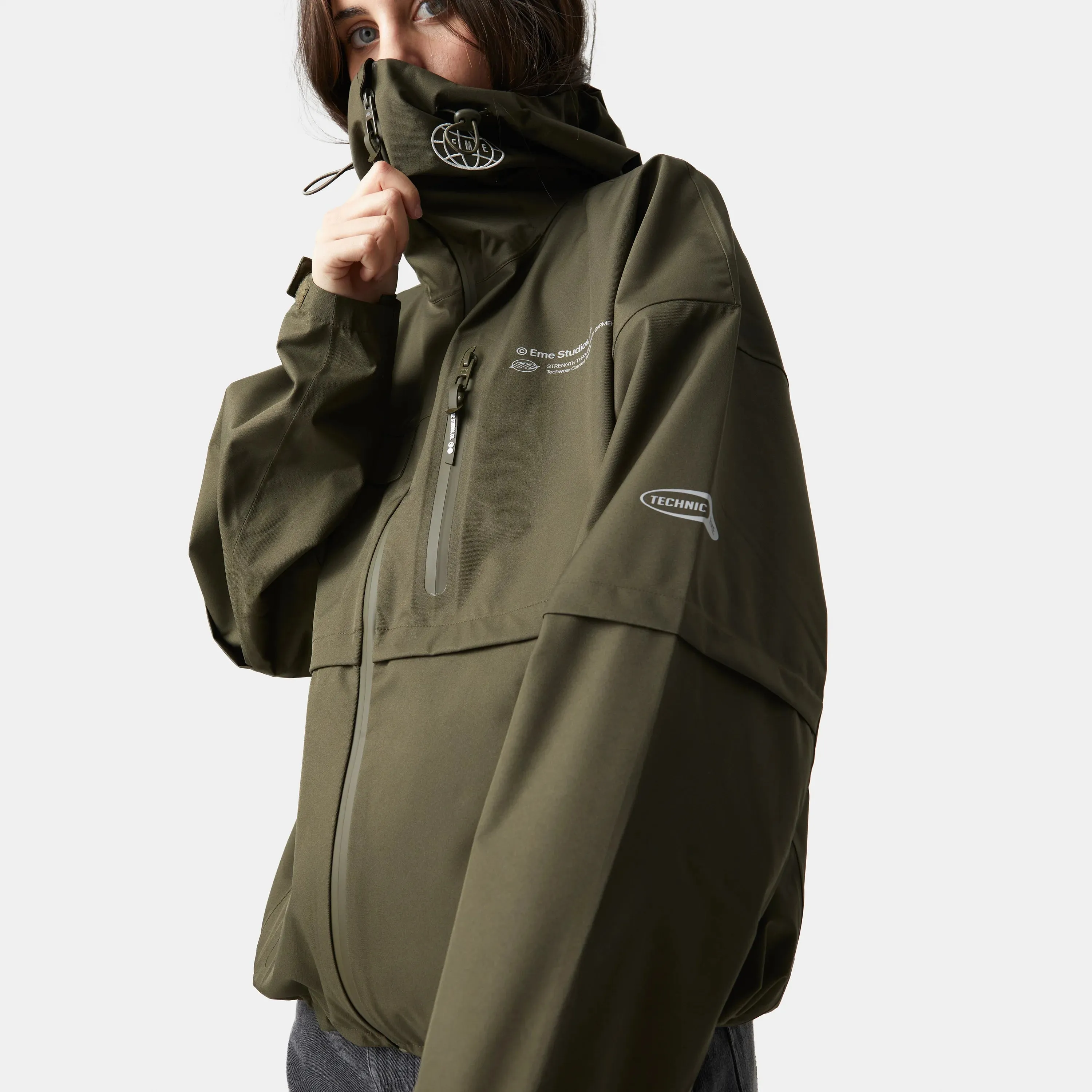 F - 5135 Forest Hunt Windbreaker