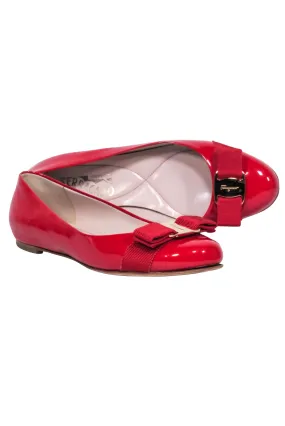 Ferragamo - Red Patent Leather Ballet Flats w/ Bow Accent Sz 6