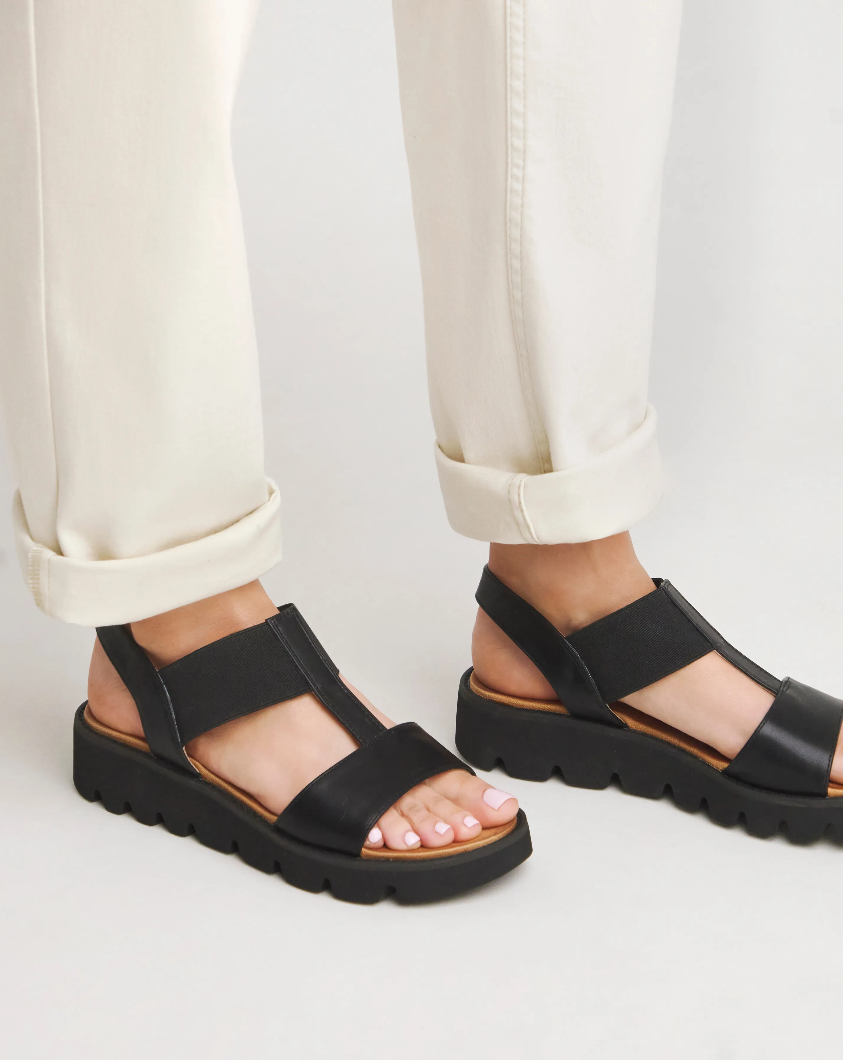 Heavenly Feet Ritz T Bar Elasticated Sandals Extra Wide Fit