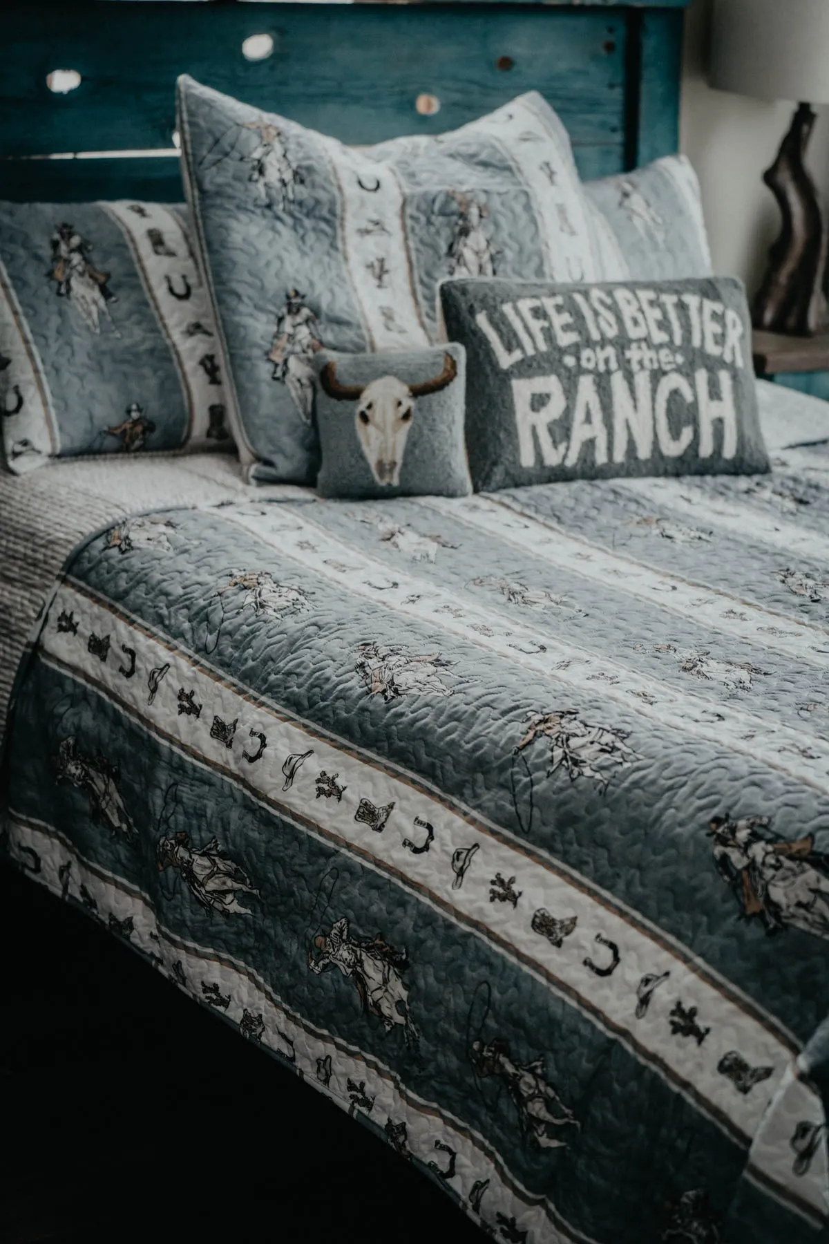 'Marshall' Cowboy Striped Neutral Quilt Set (Twin, Queen, King)