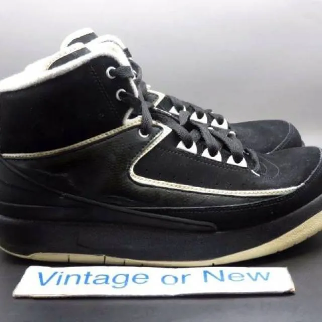 Nike Air Jordan II 2 Black White Retro GS 2010 sz 6Y