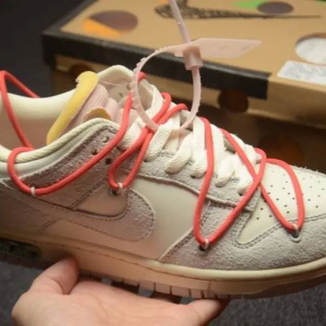 Nike Dunk Low Off-White Lot 11