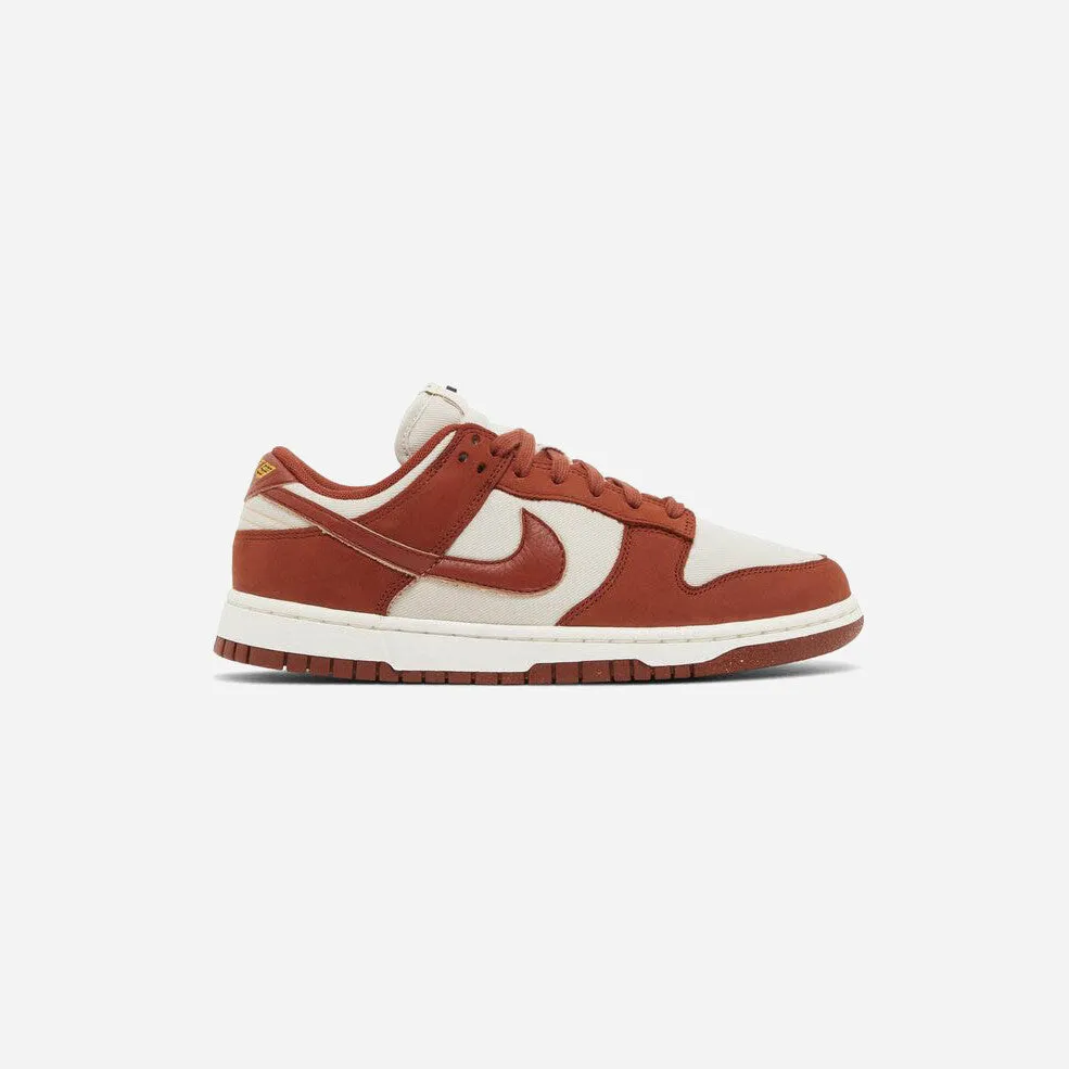 NIKE  NIKE DUNK LOW LXLIGHT OREWOOD BROWN RUGGED ORANGE (WOMEN'S)