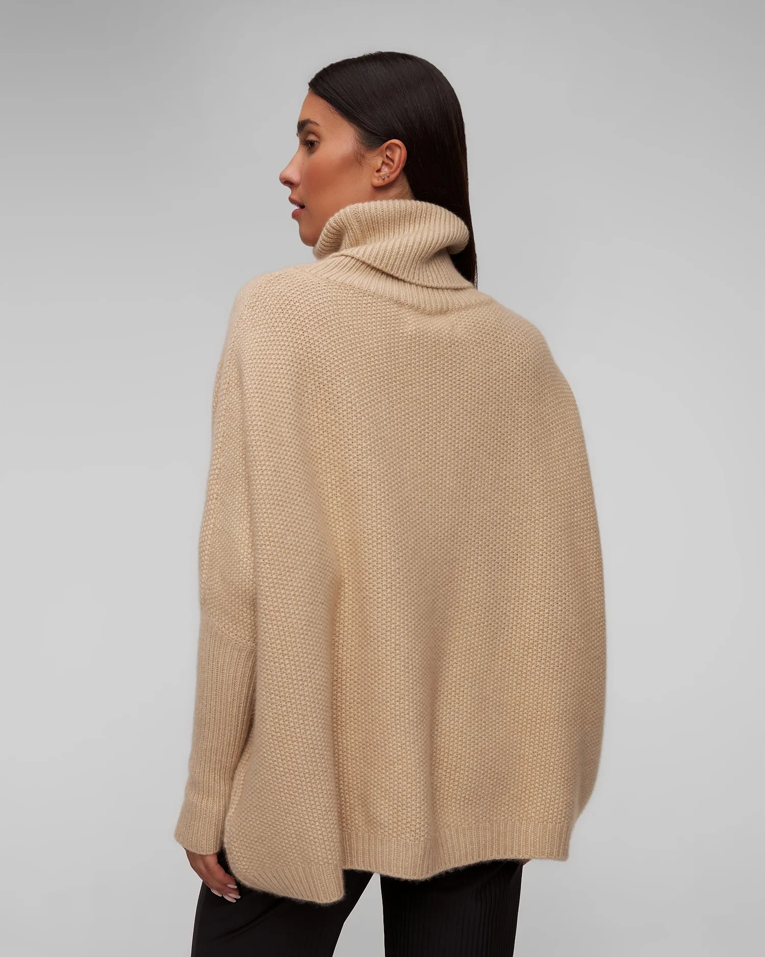 Women's beige cashmere turtleneck Kujten Luani F2489-2