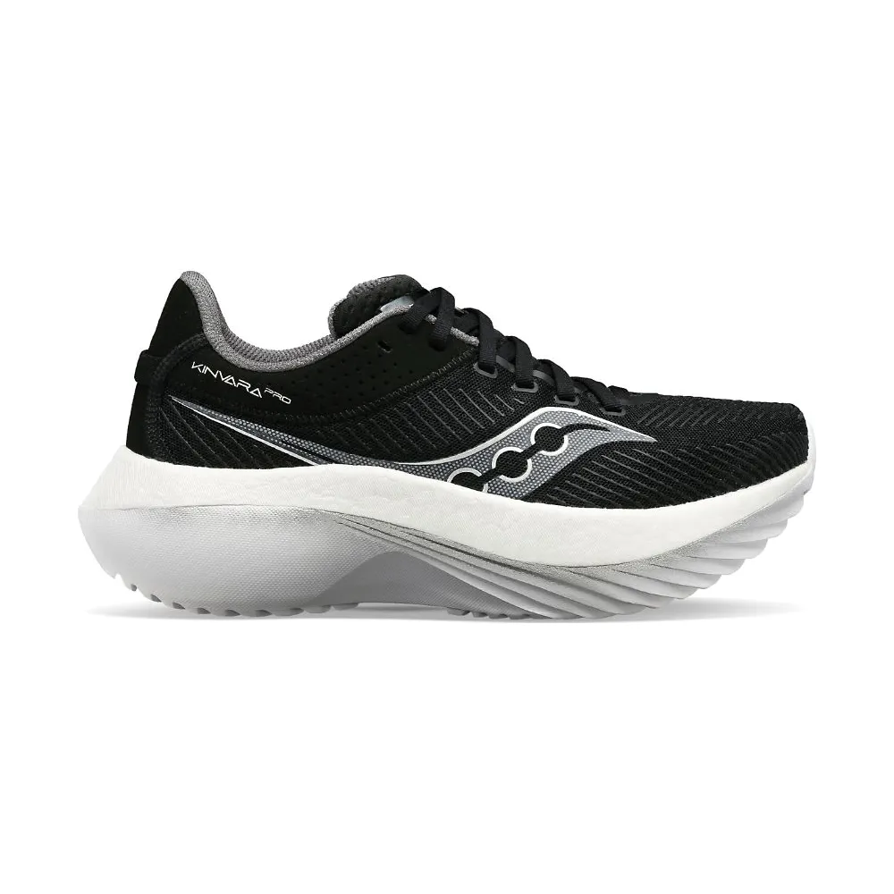 Women's Saucony Kinvara Pro Color: Black | White (WIDE WIDTH)